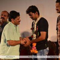 Vijay in kerala to promote velayutham - Pictures | Picture 110041